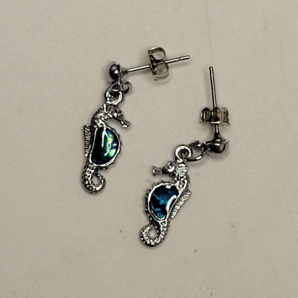 New! Seahorse Earrings